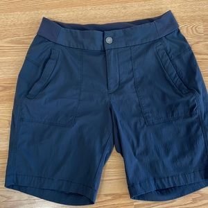 Athleta Bermuda Trekkie shorts